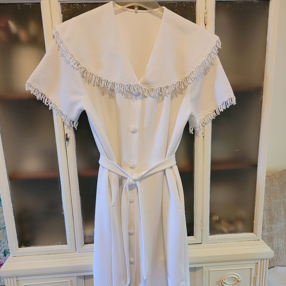 Vintage COZY & Elegant CottageCore House Dress/Robe